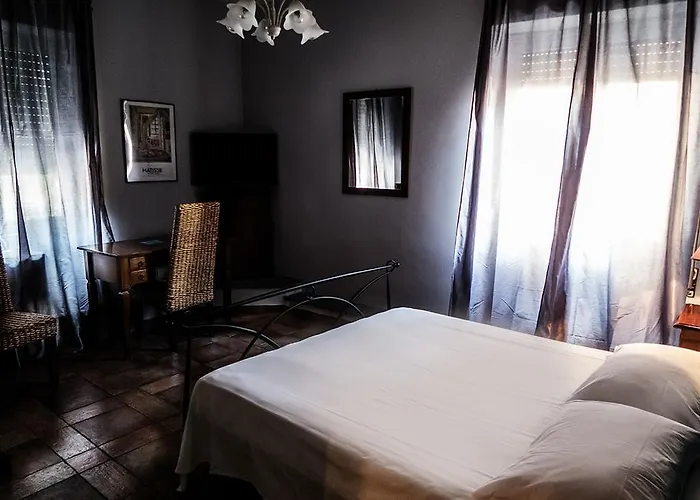 B&B Trastevere Station - Fontana Di Trevi 3* Rom