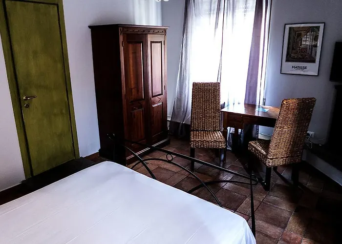 B&B Trastevere Station - Fontana Di Trevi 3*